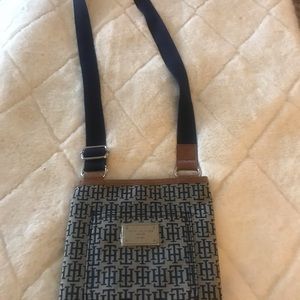 New without tags Tommy Hilfiger Crossbody bag